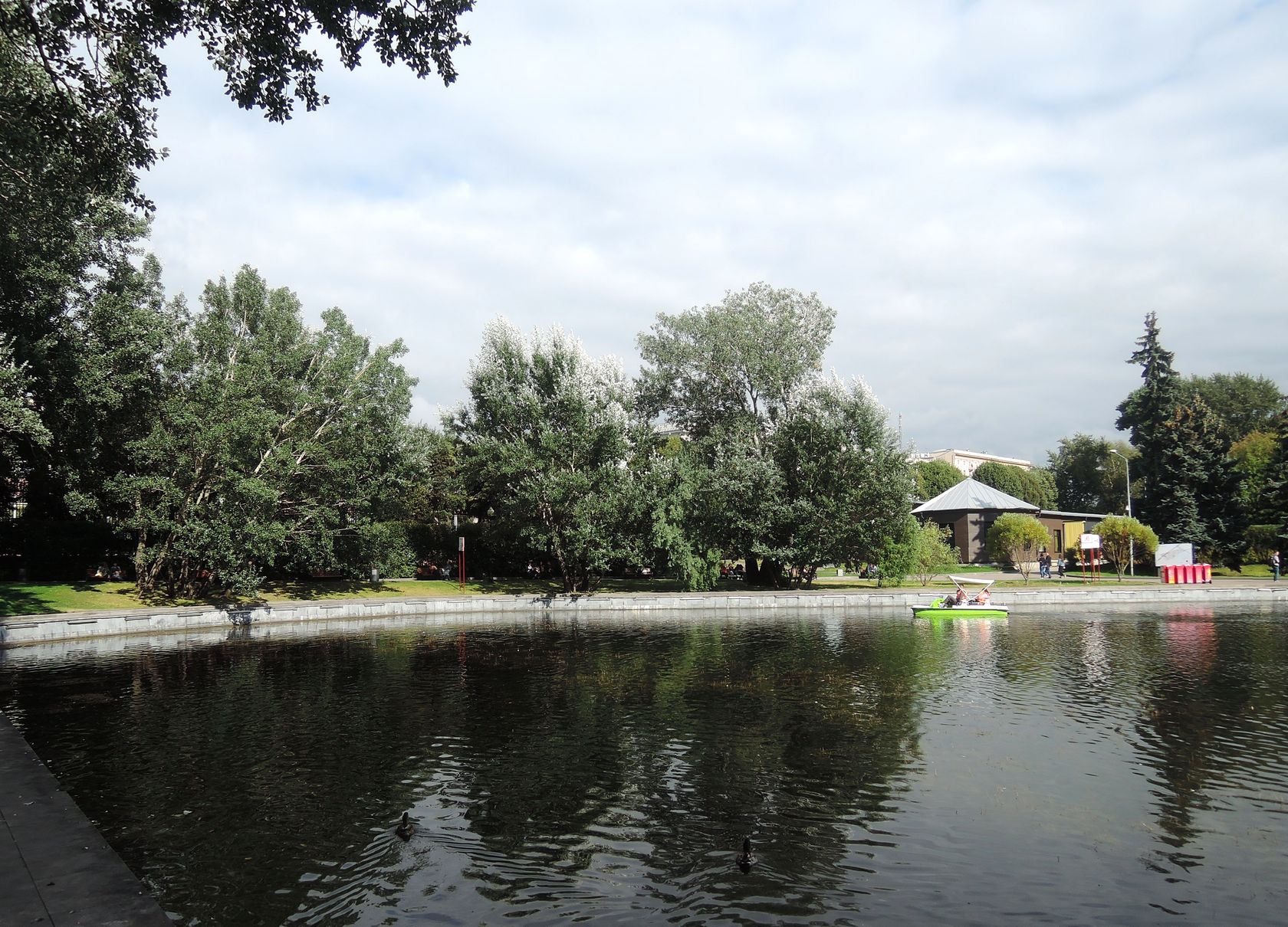 Парк Горького, image of landscape/habitat.