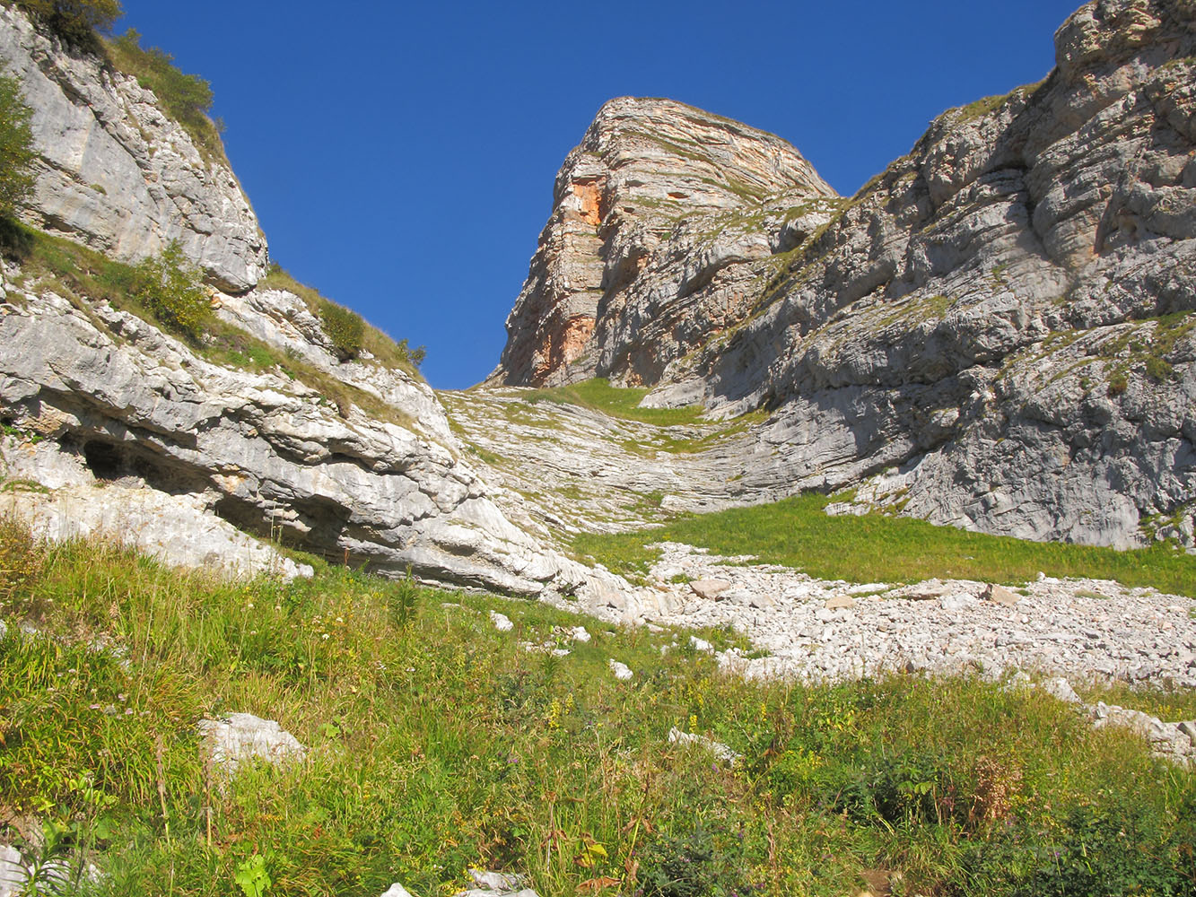 Фишт, image of landscape/habitat.