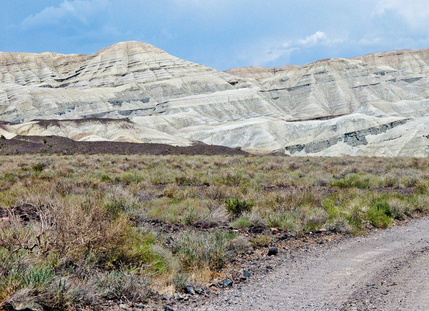 Горы Актау (Алтын-Эмель), image of landscape/habitat.