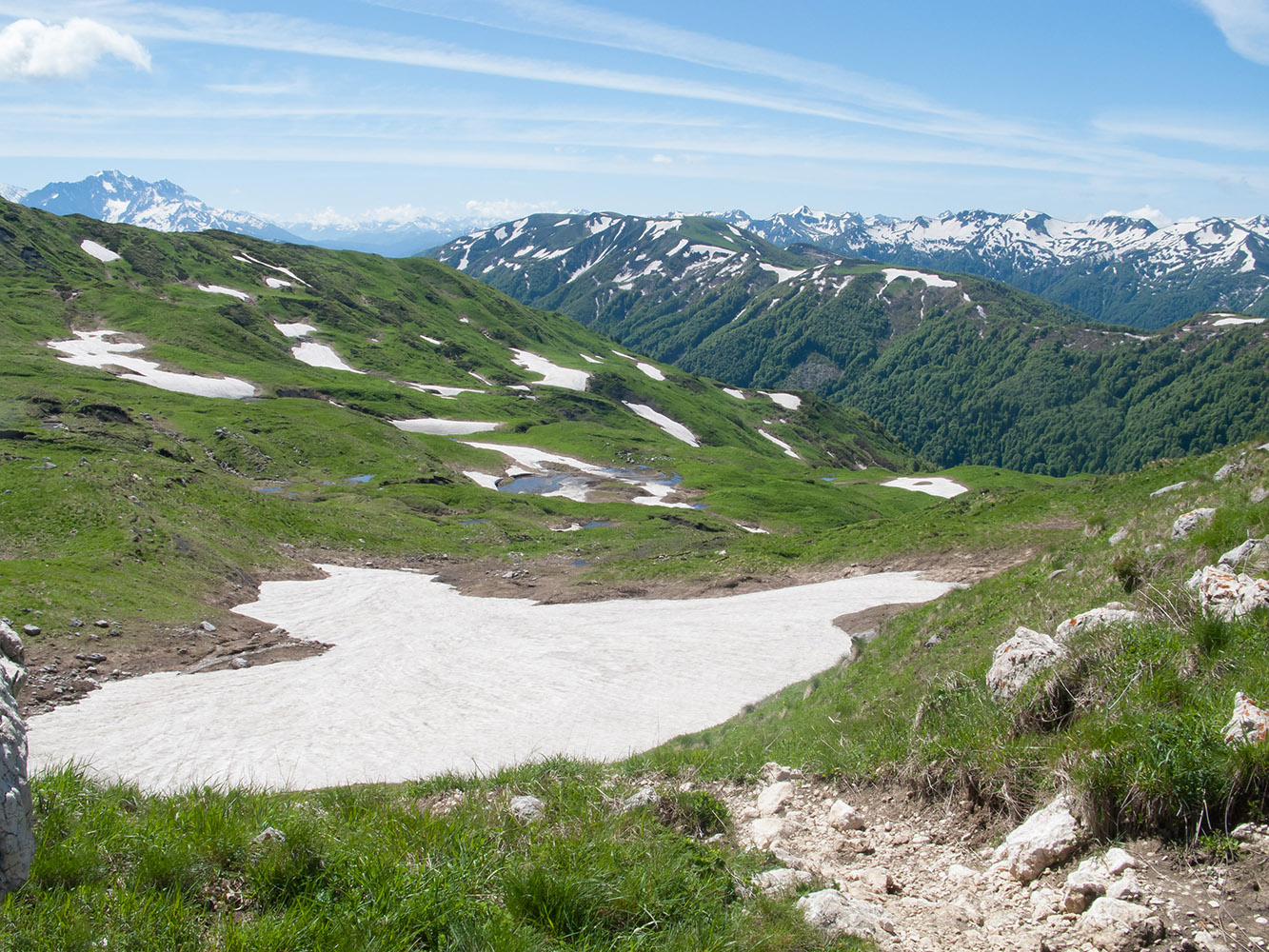 Южный склон горы Гузерипль, image of landscape/habitat.