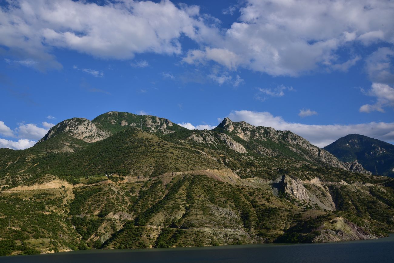 Чорохское водохранилище, image of landscape/habitat.