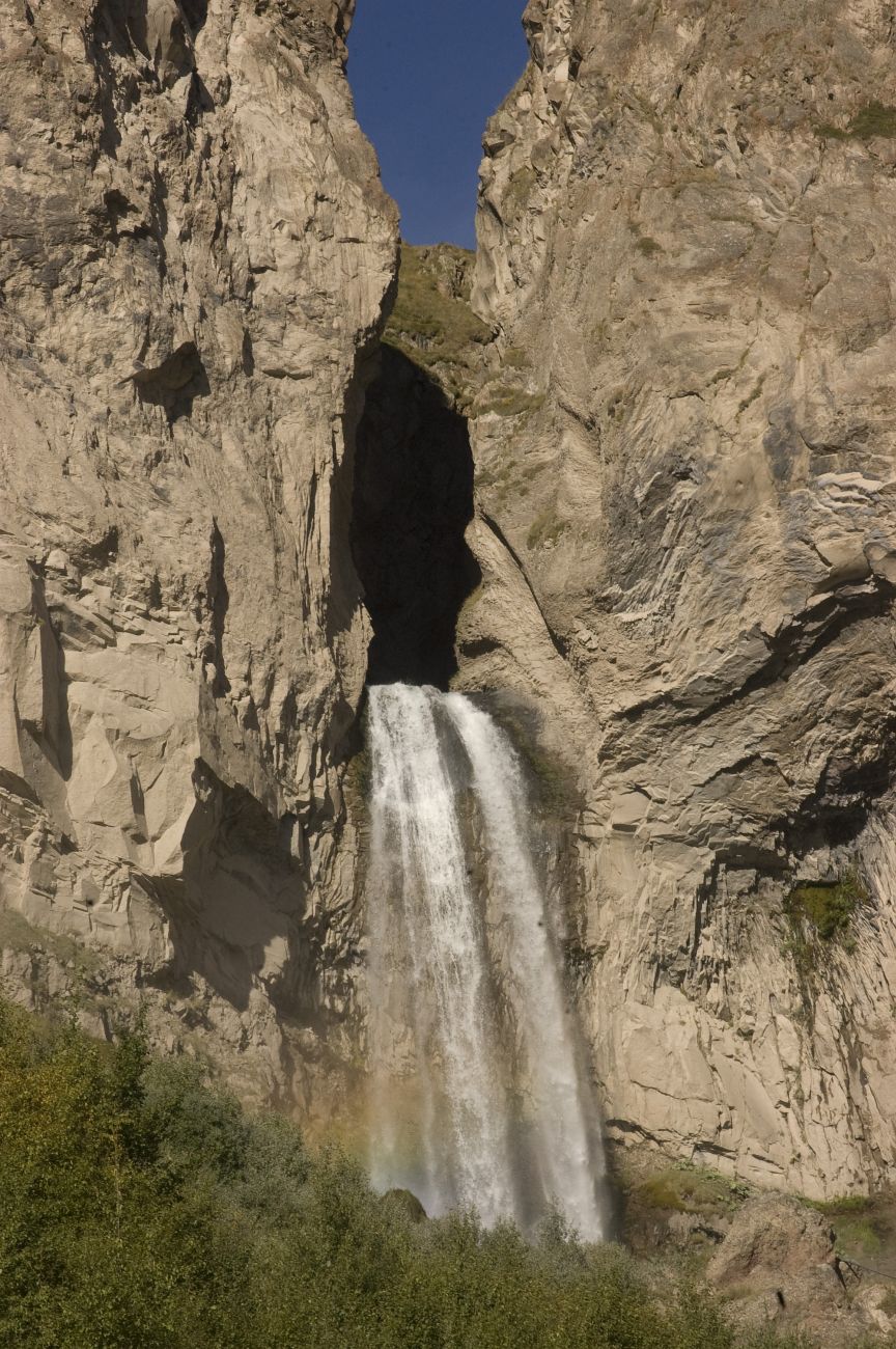 Водопад Султан, image of landscape/habitat.