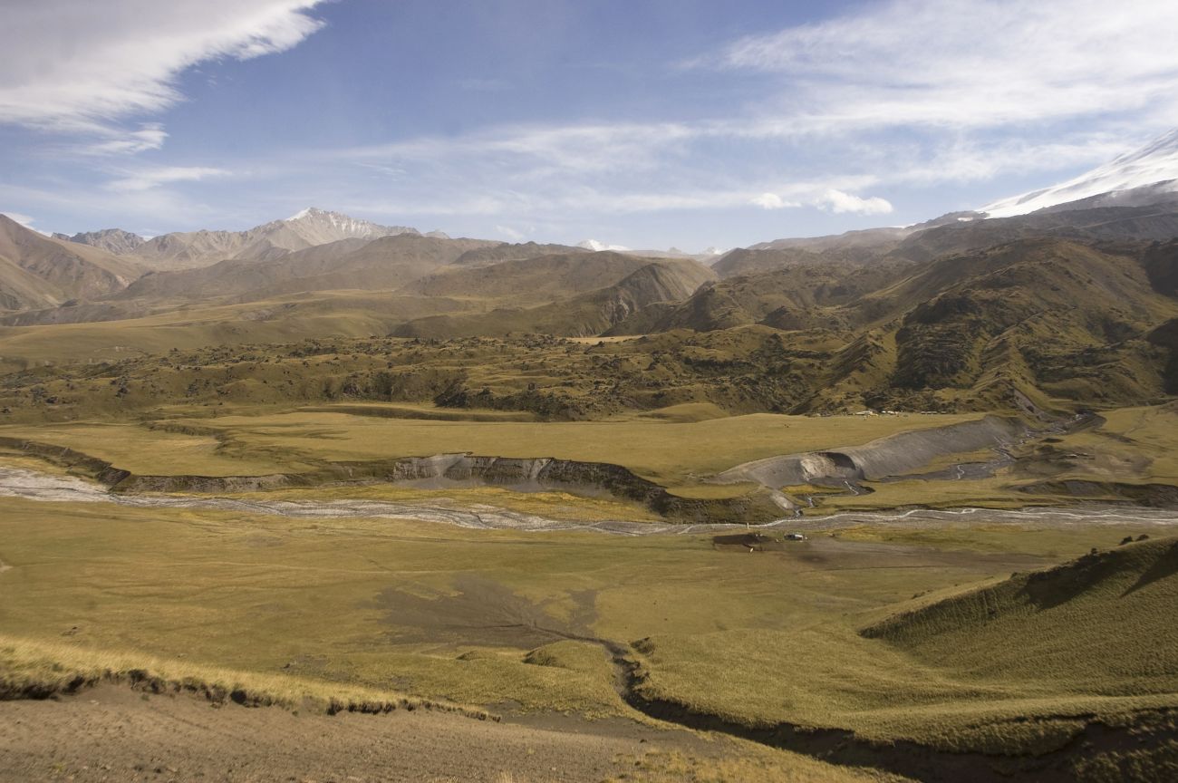 Урочище Ирахик-Тюз, image of landscape/habitat.