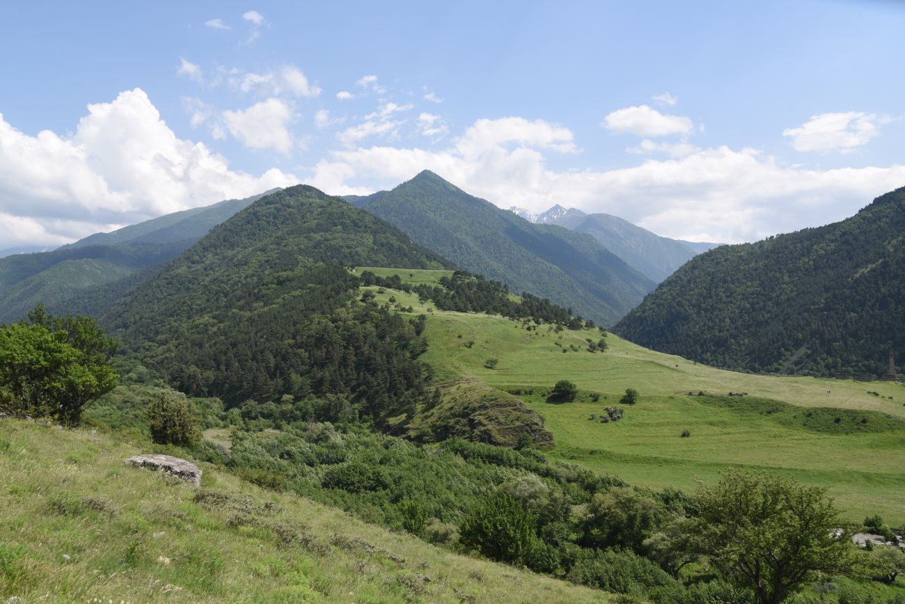 Окрестности Тхаба-Ерды, image of landscape/habitat.