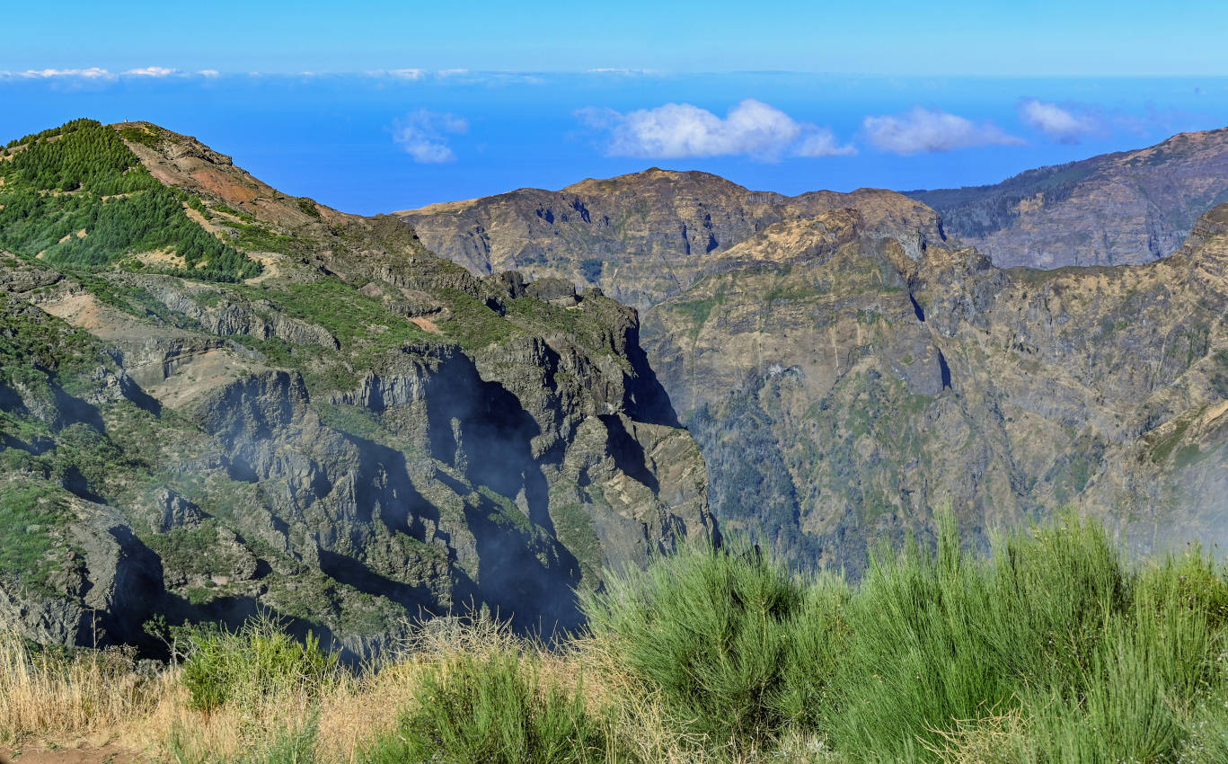 Пику-ду-Ариейру, изображение ландшафта.