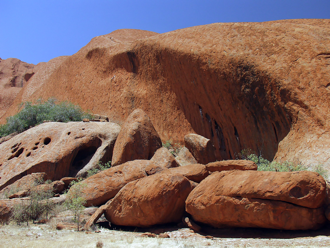 Uluru - Kata Tjuta, image of landscape/habitat.