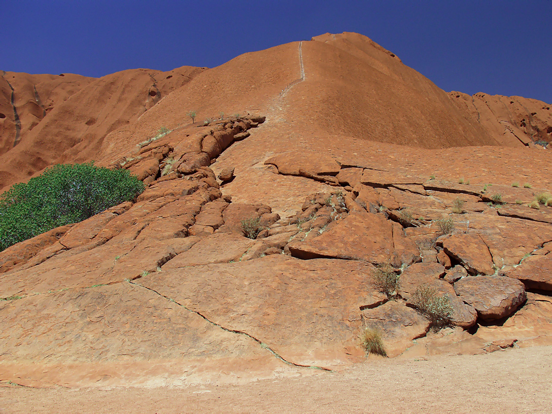 Uluru - Kata Tjuta, изображение ландшафта.