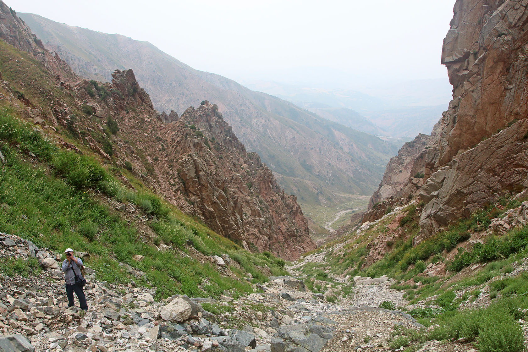 Ущелье Аксая, image of landscape/habitat.