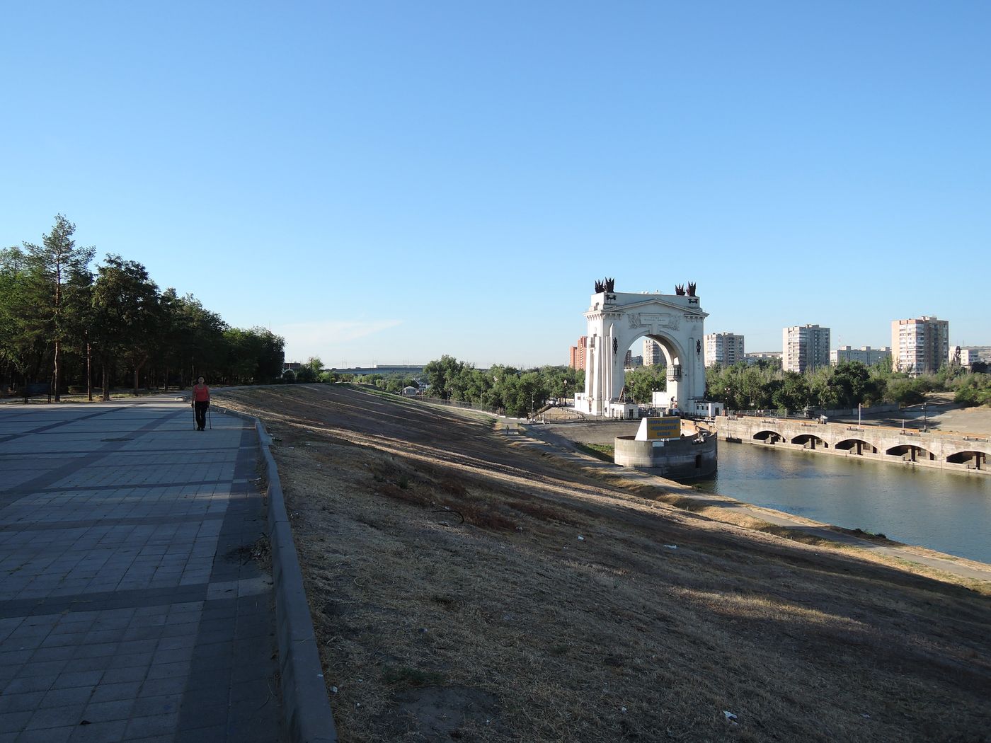 Красноармейский район Волгограда, image of landscape/habitat.