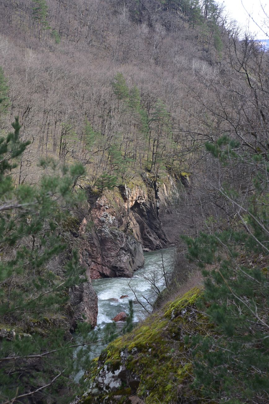 Гранитный каньон реки Белая, image of landscape/habitat.