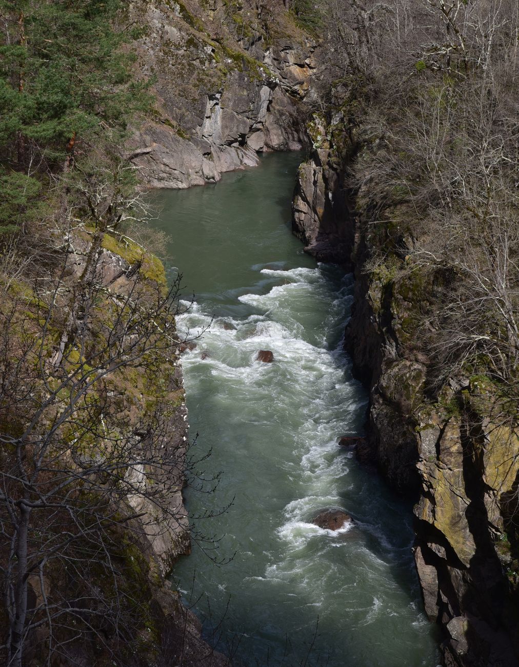 Гранитный каньон реки Белая, image of landscape/habitat.