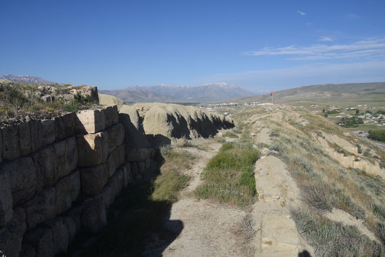 Крепость Чавуштепе, изображение ландшафта.