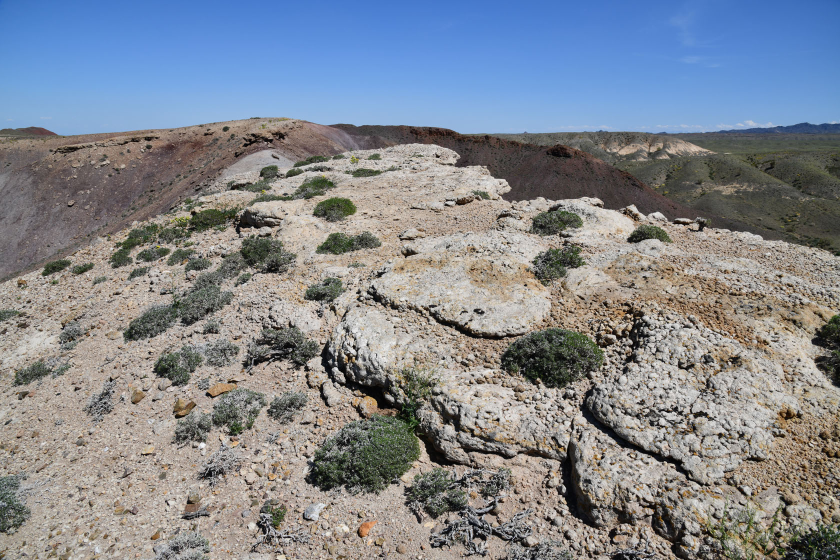 Горы Улькен-Богуты, image of landscape/habitat.