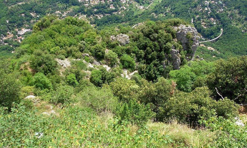 Гурдон, image of landscape/habitat.