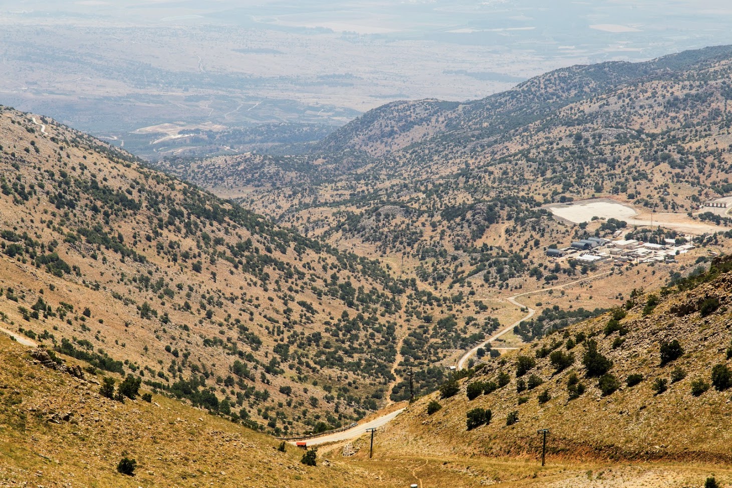 Хермон, image of landscape/habitat.