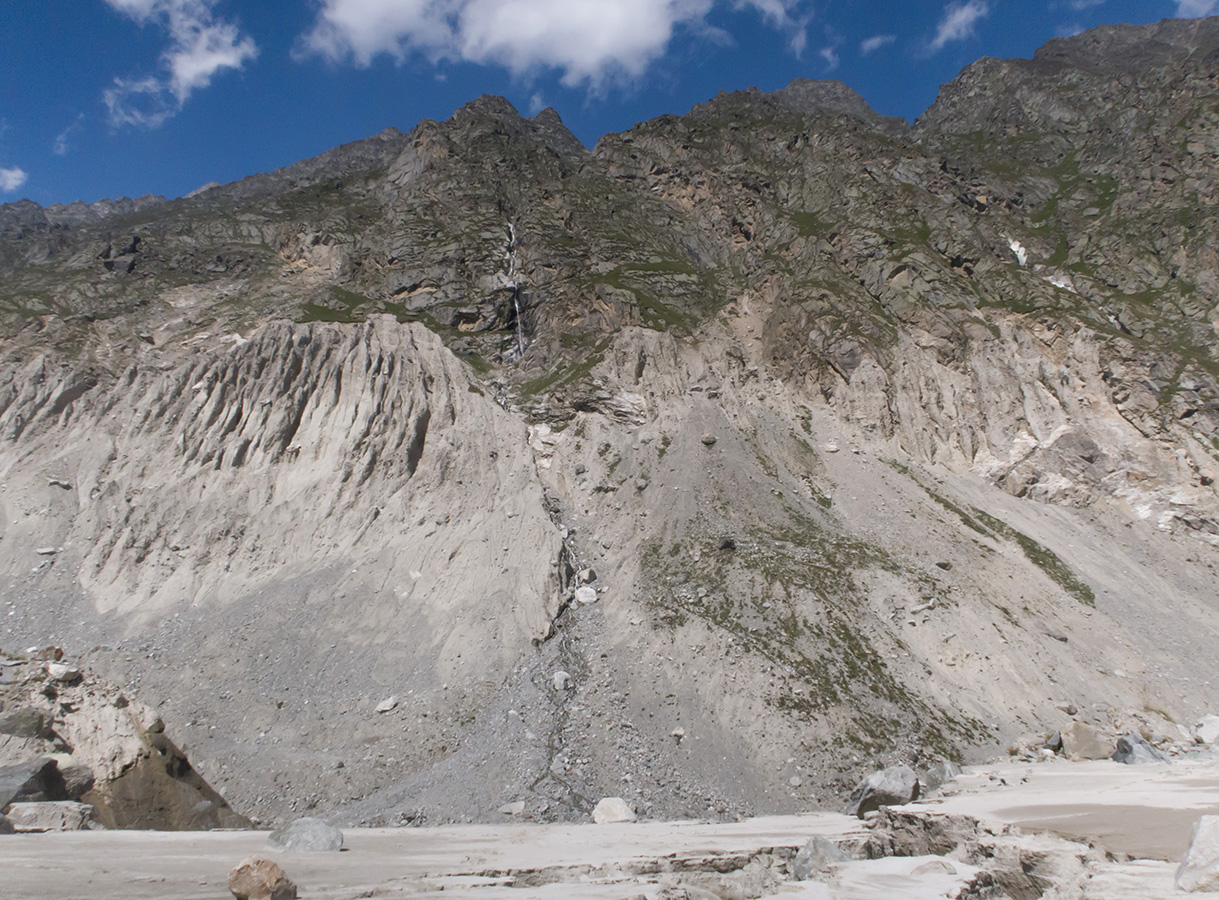 Ледник Безенги, image of landscape/habitat.