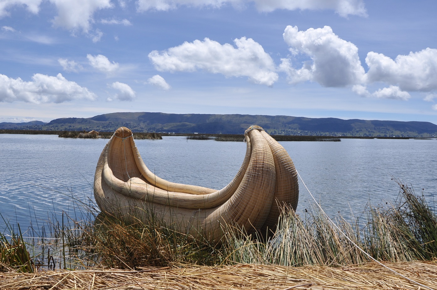 Озеро Титикака, image of landscape/habitat.