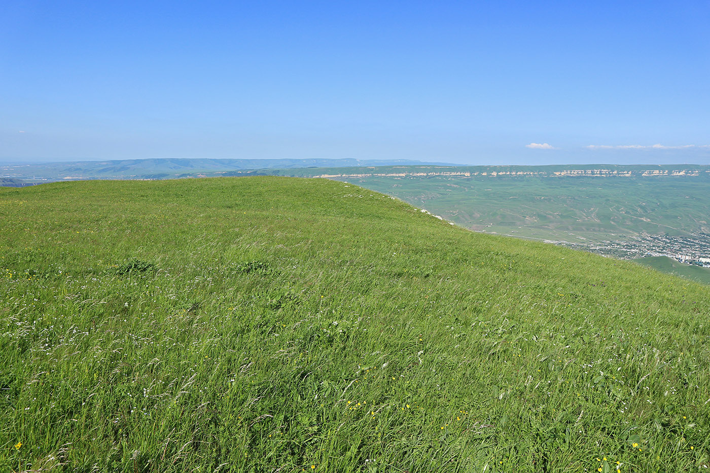 Скала Джегута, image of landscape/habitat.