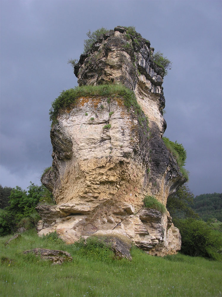 Лермонтовская скала, изображение ландшафта.