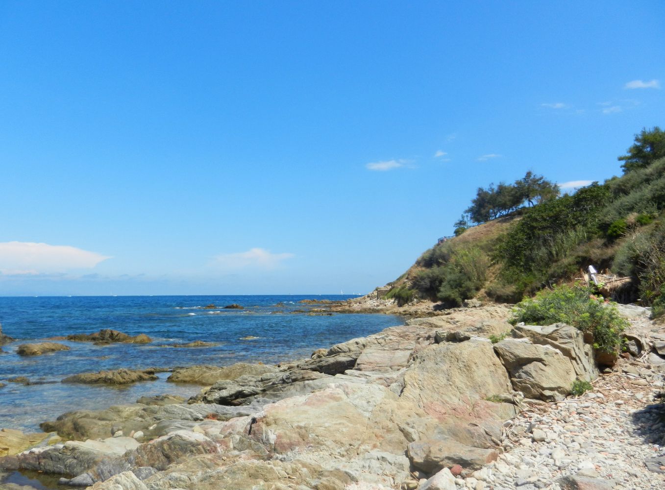 Сен-Тропе, image of landscape/habitat.