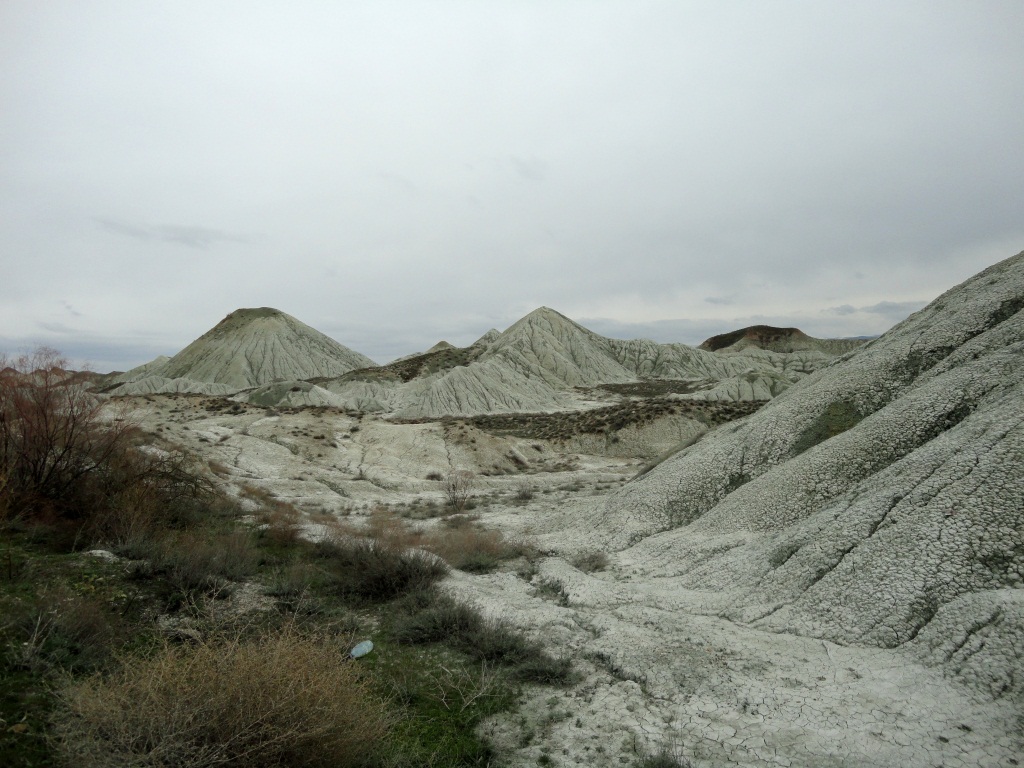 "Лунные горы", image of landscape/habitat.