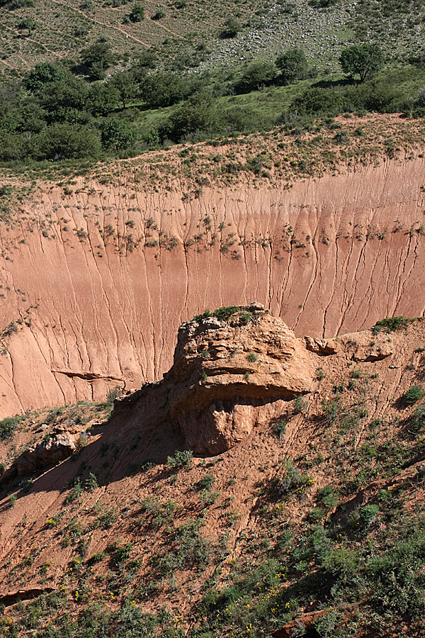 Ущелье Кызылбулак, изображение ландшафта.