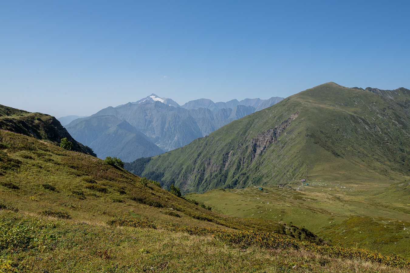 Хребет Бзерпи, image of landscape/habitat.