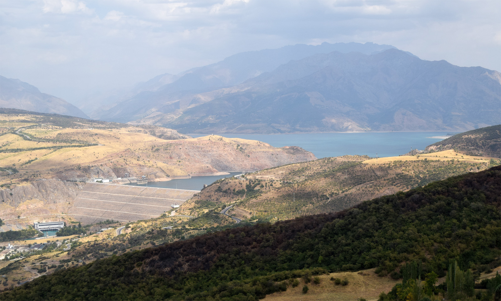 Окрестности кишлака Яккатут, image of landscape/habitat.