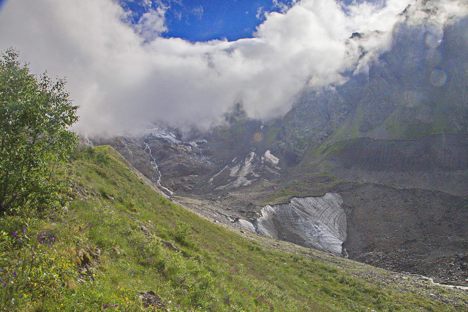 Верховья Цейского ущелья, изображение ландшафта.