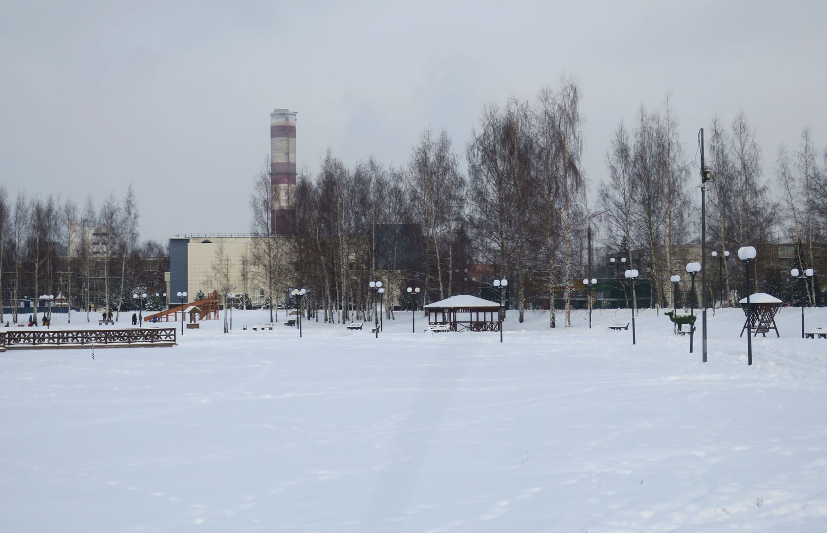 Стахановское озеро, изображение ландшафта.