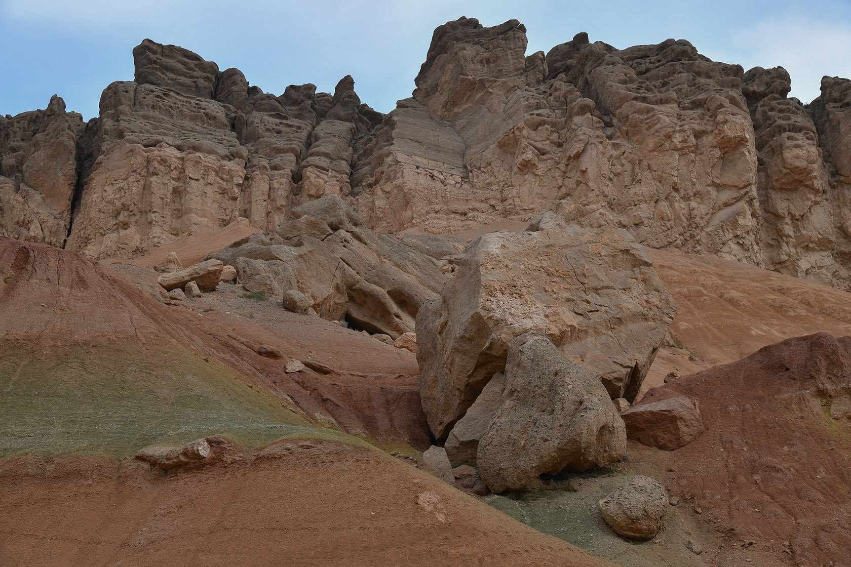 Исфара, image of landscape/habitat.