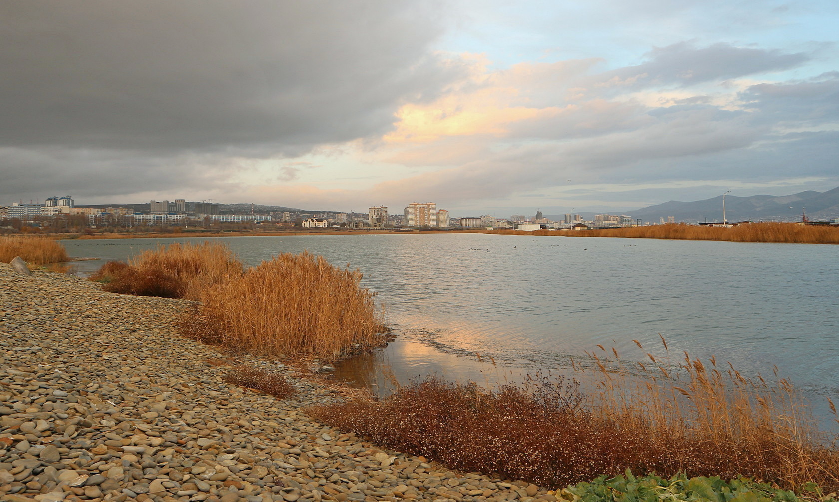 Окрестности Суджукской лагуны, image of landscape/habitat.