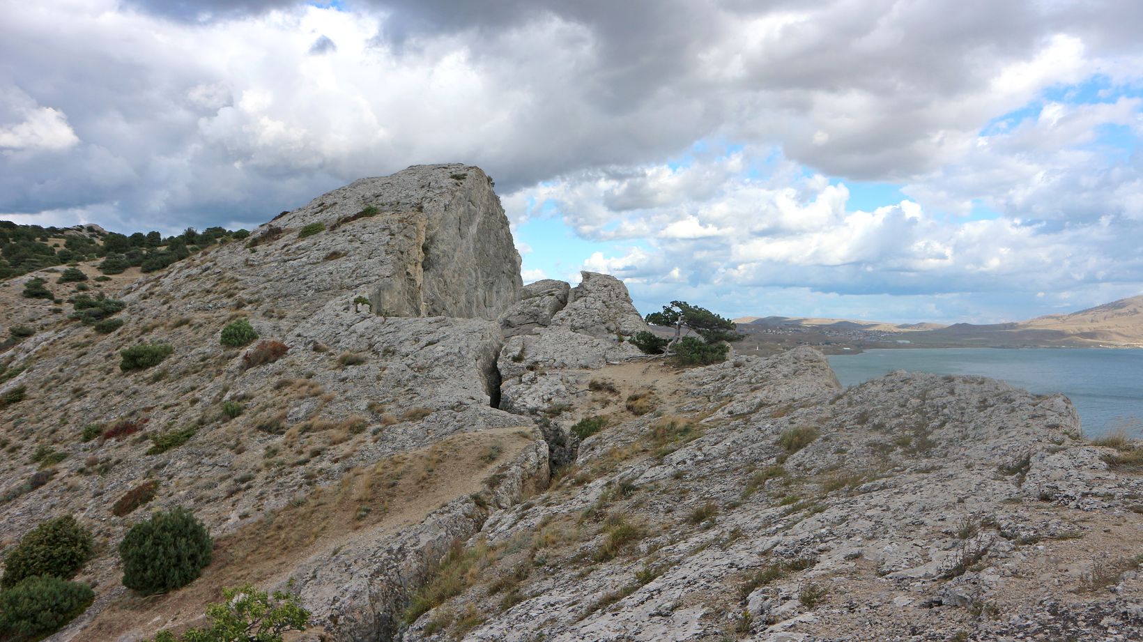 Урочище Алчак-Кая, image of landscape/habitat.