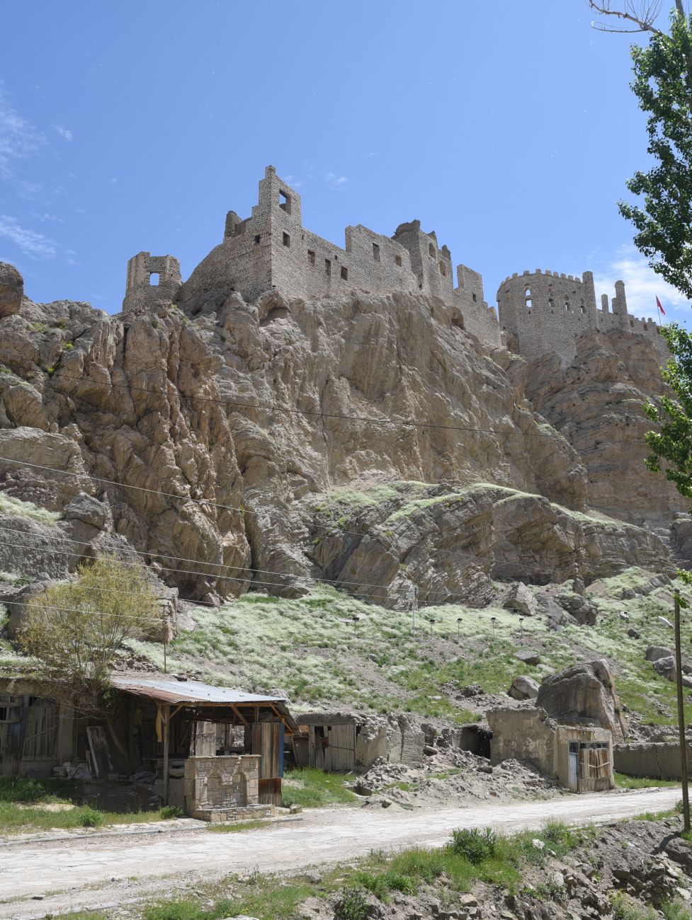 Крепость Хошаб, изображение ландшафта.