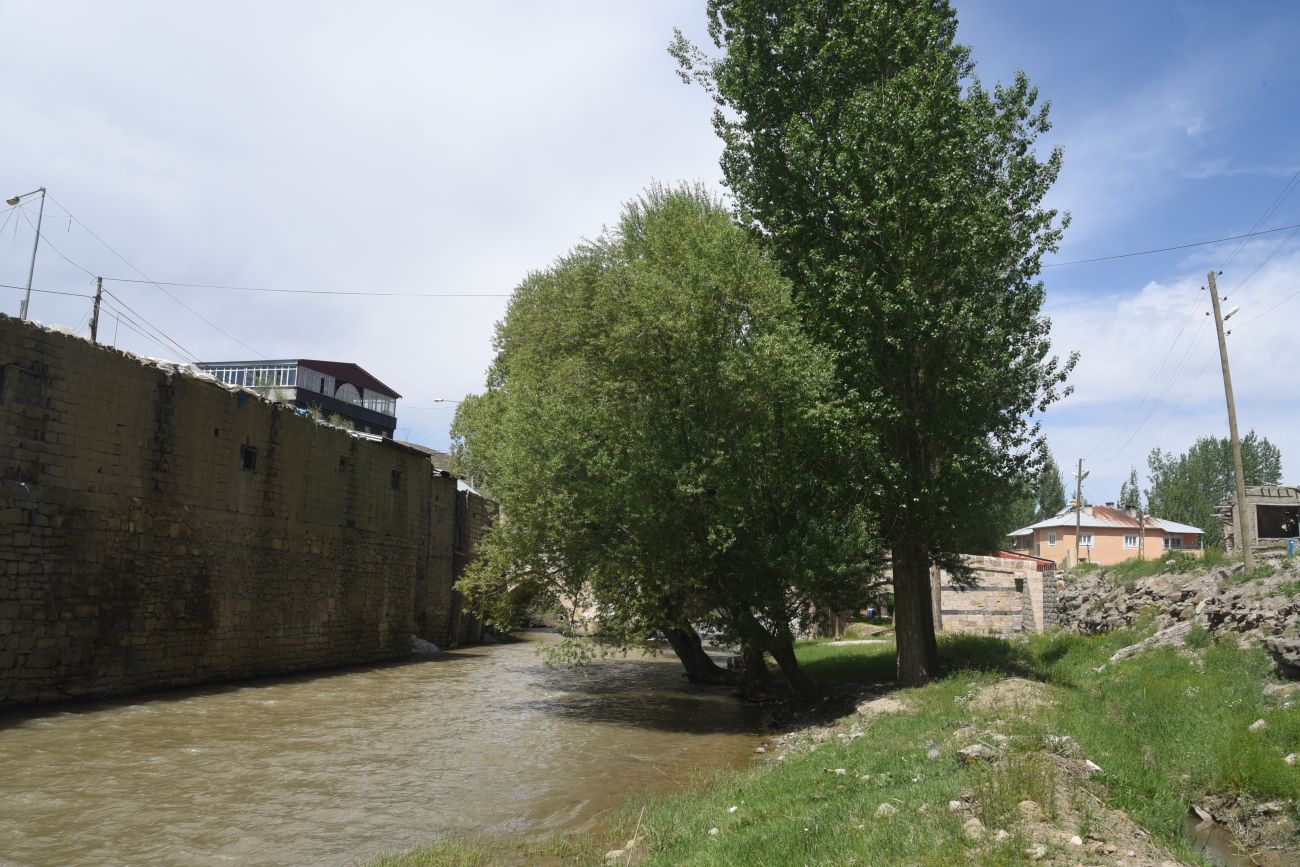 Крепость Хошаб, изображение ландшафта.