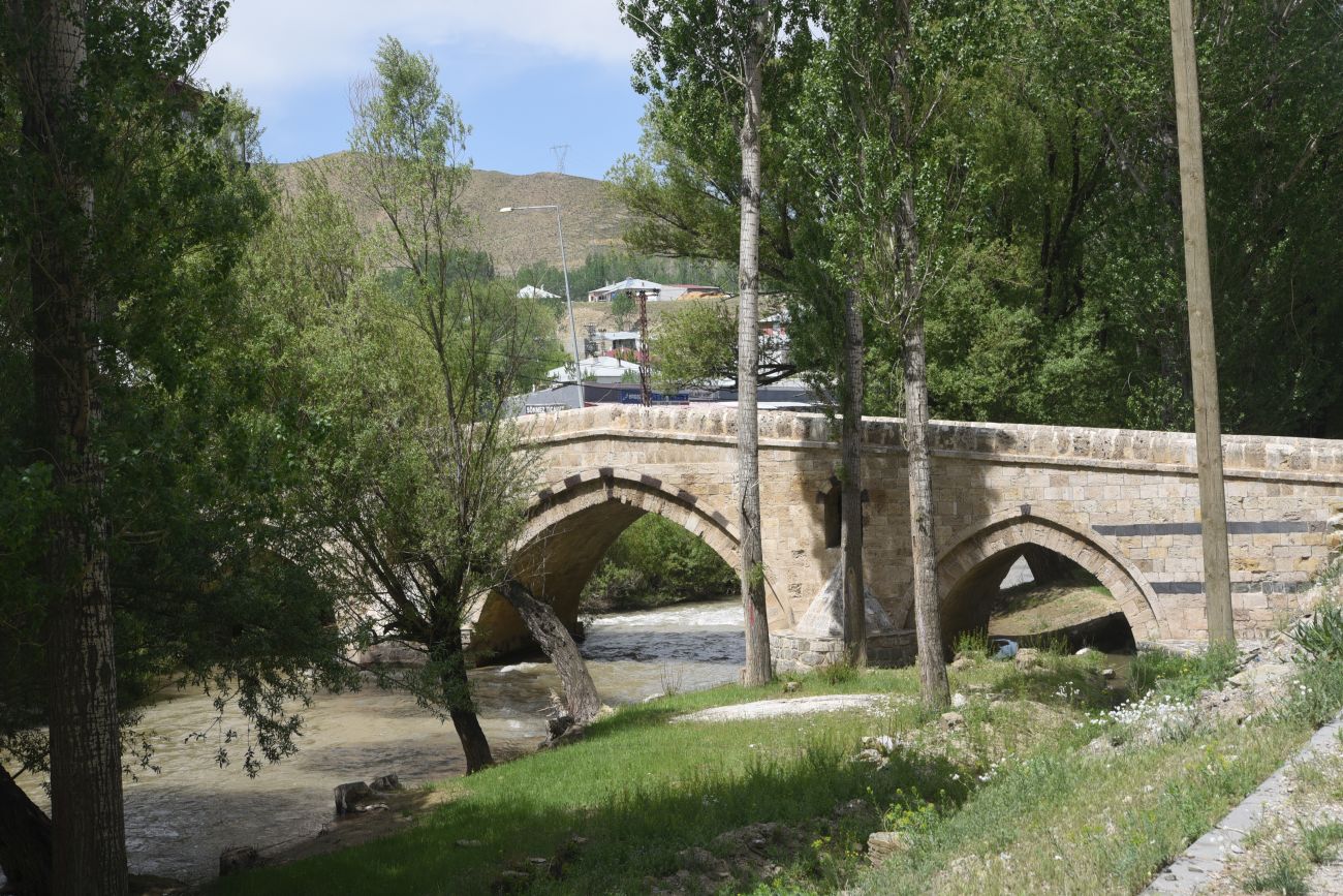 Крепость Хошаб, изображение ландшафта.