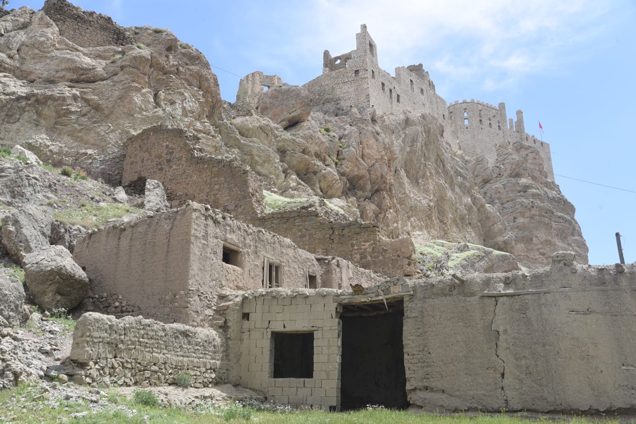 Крепость Хошаб, изображение ландшафта.