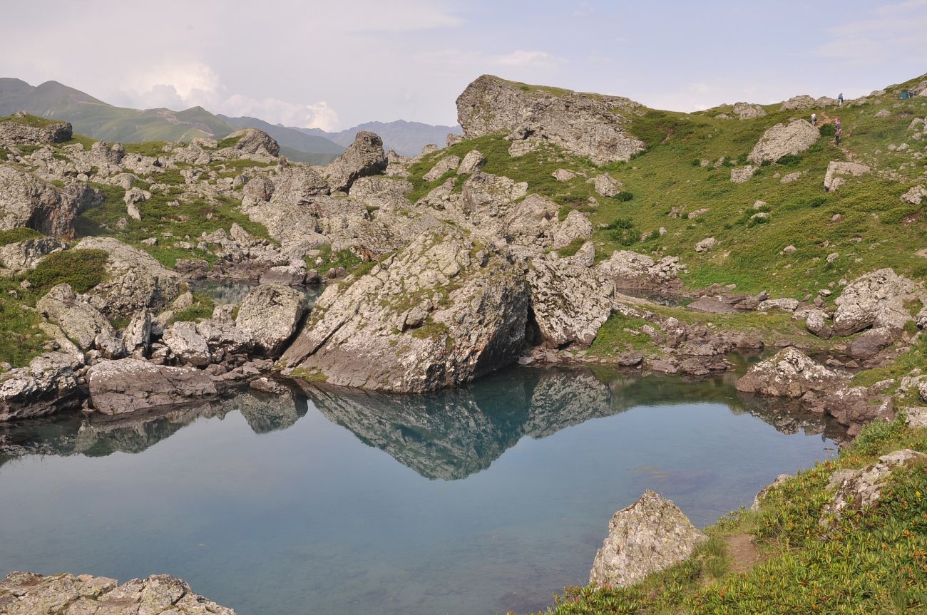 Голубое Абуделаури и окрестности, image of landscape/habitat.