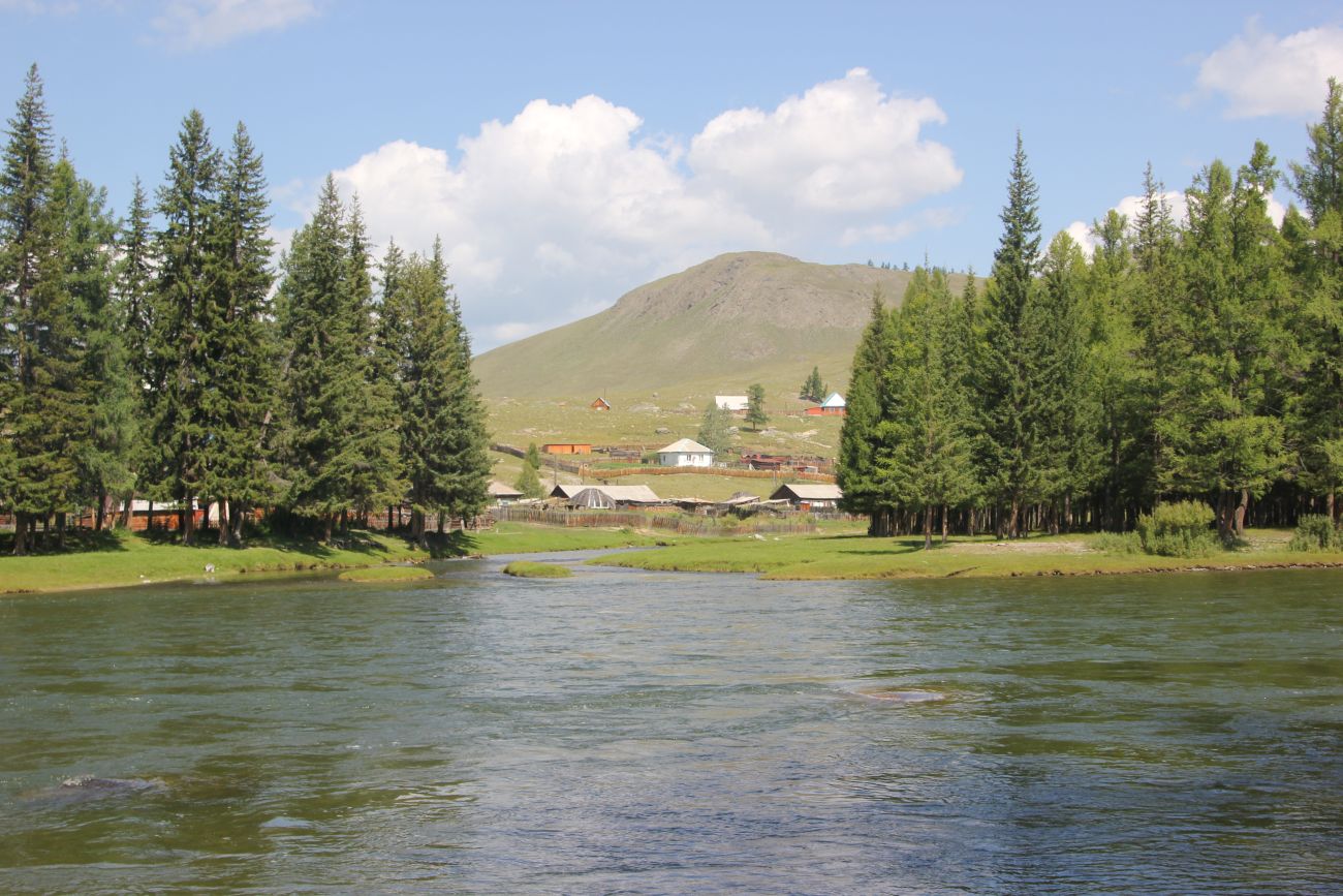 Село Улаган, изображение ландшафта.